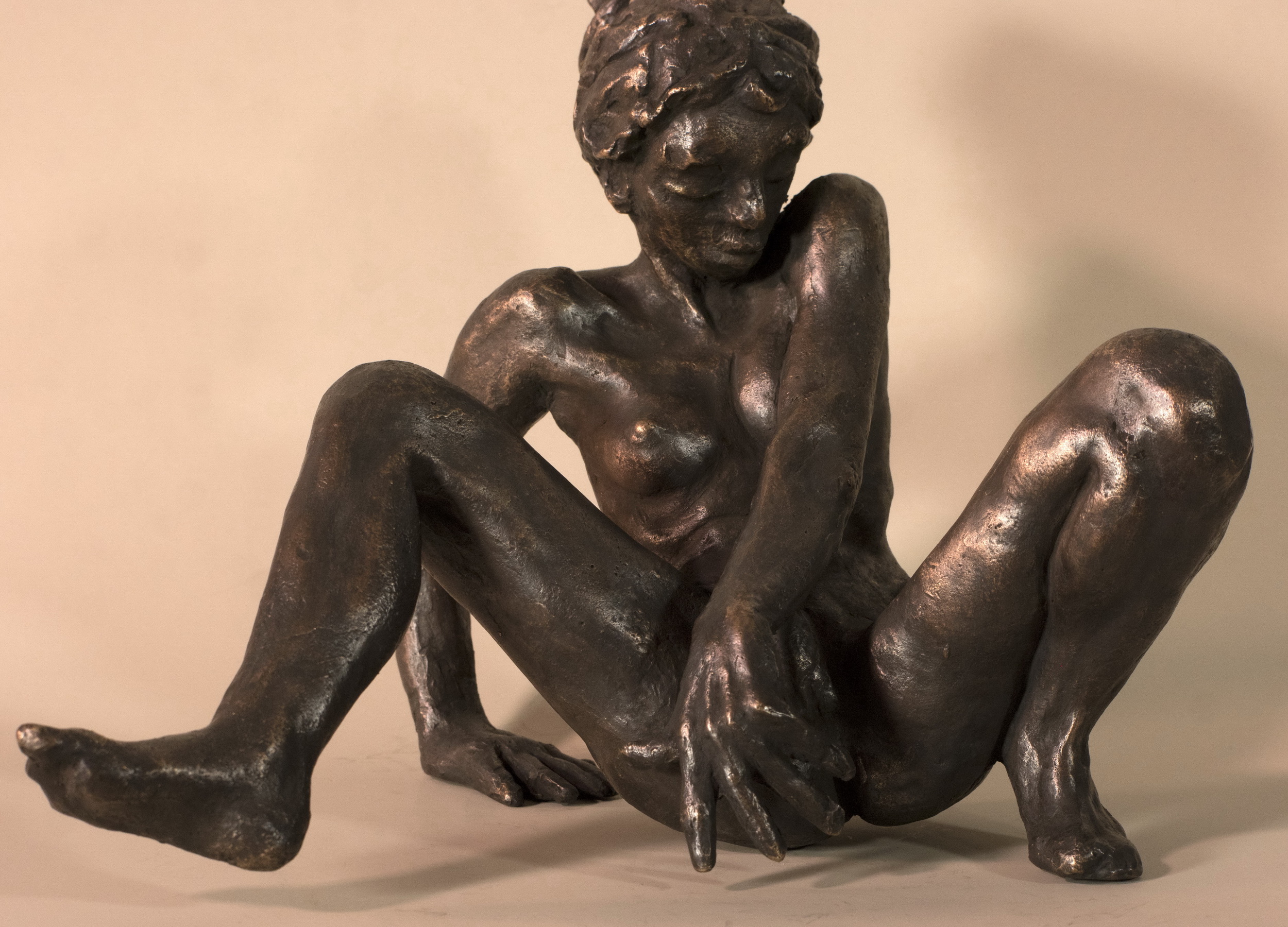 Gunter Langer, Mit mir allein, 2020, Bronze, 20 x 26 cm